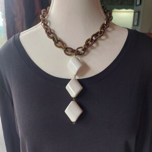 Elegant Brown and White Necklace